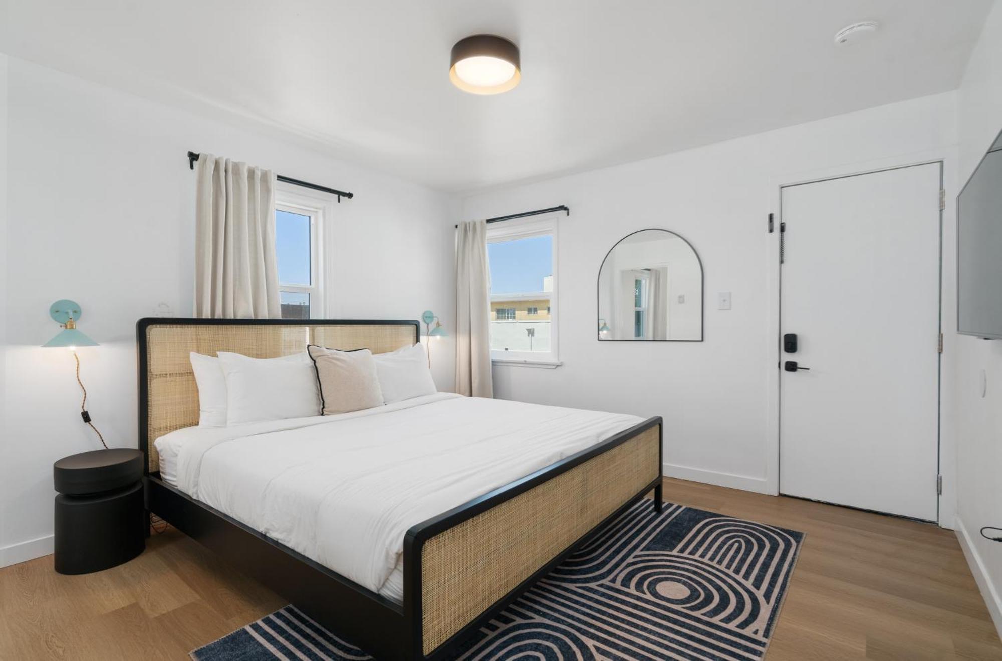 Aliza Hotel Лос-Анджелес Экстерьер фото
